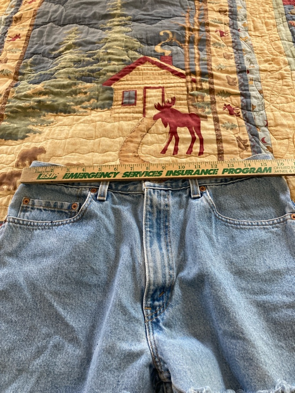 Levi’s cut offs 34w vintage 505 denim made in the USA 100% cotton daisy duke Y2K - Picture 5 of 9